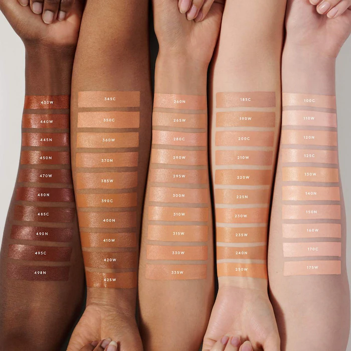 Fenty We're Even Hydrating Longwear Concealer 125C