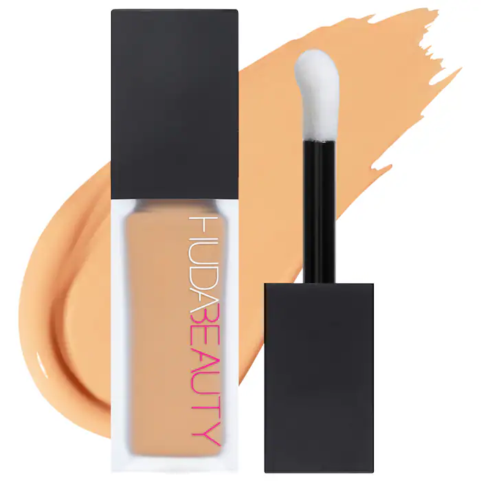Huda Beauty Faux Filter Concealer Graham Cracker