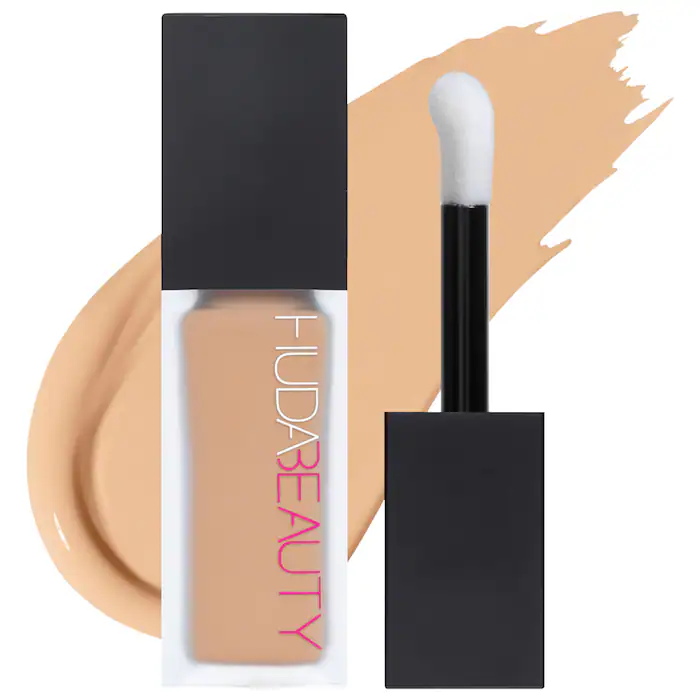Huda Beauty Faux Filter Concealer Cookie Dough