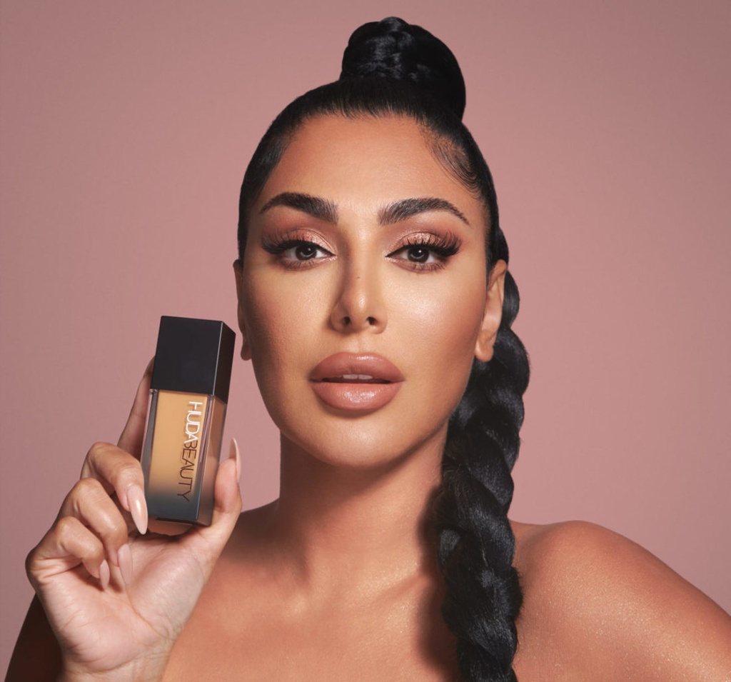 Huda Beauty Faux Filter Foundation Brown Sugar