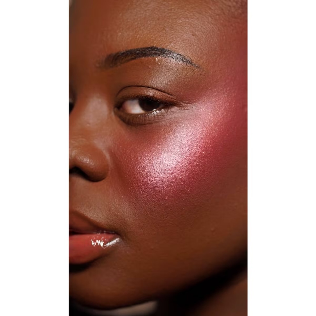 REVOLUTION Icon Blush My Cherry Truth
