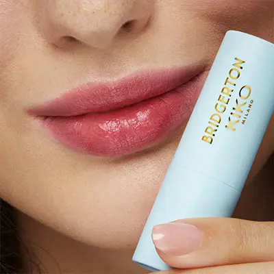 Kiko Milano Bridgerton Ballroom Beauty Satin Shine Lipstick The Dukes Kiss 04