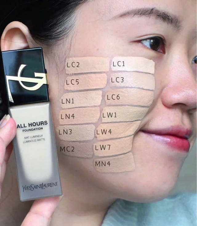YSL All Hours Foundation LN3