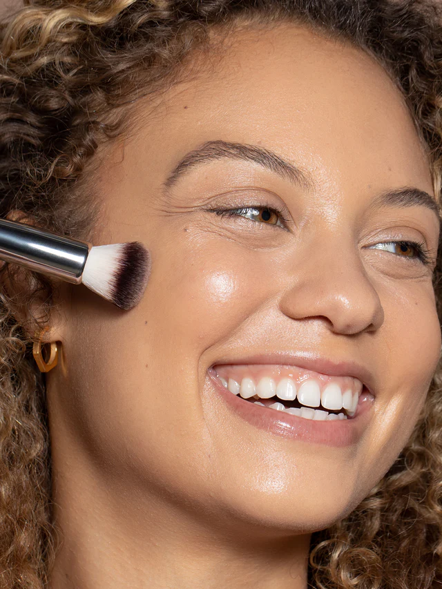 Ilia Complexion Brush Pa Kuti