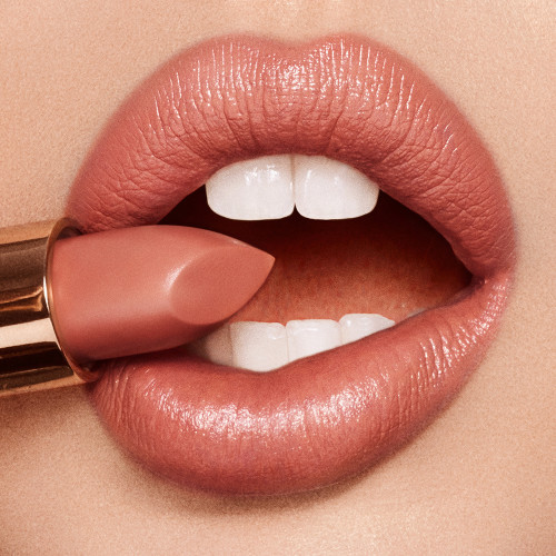 Charlotte Tilbury Kissing Lipstick Stoned Rose