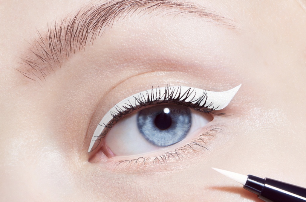 Diorshow On Stage Liner Waterproof Liquid Eyeliner Tester 001