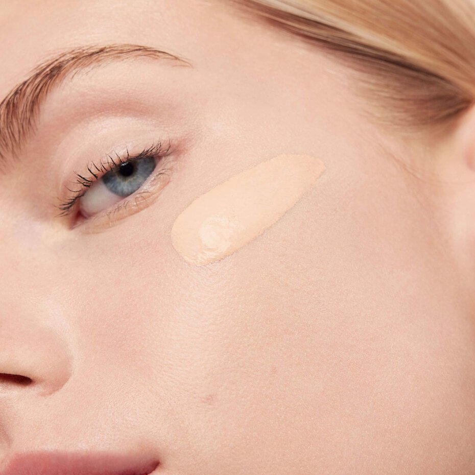 YSL All Hours Foundation LC5 SPF39
