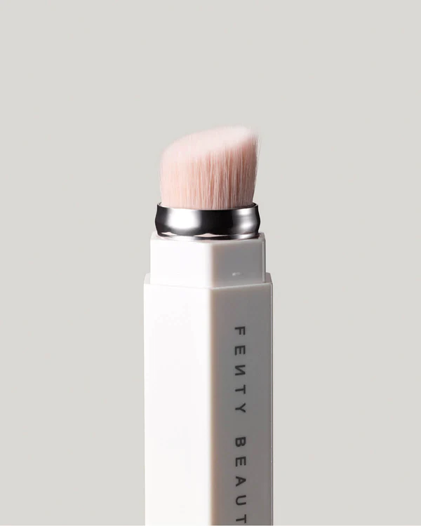 Fenty Beauty Brush 140