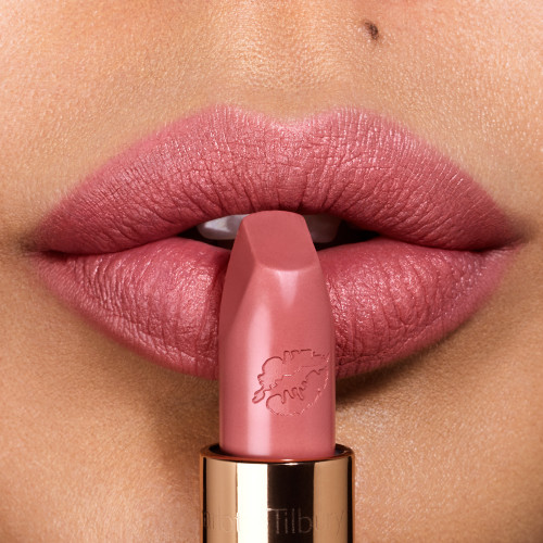 Charlotte Tilbury Matte Revolution Lipstick Kidmans Kiss