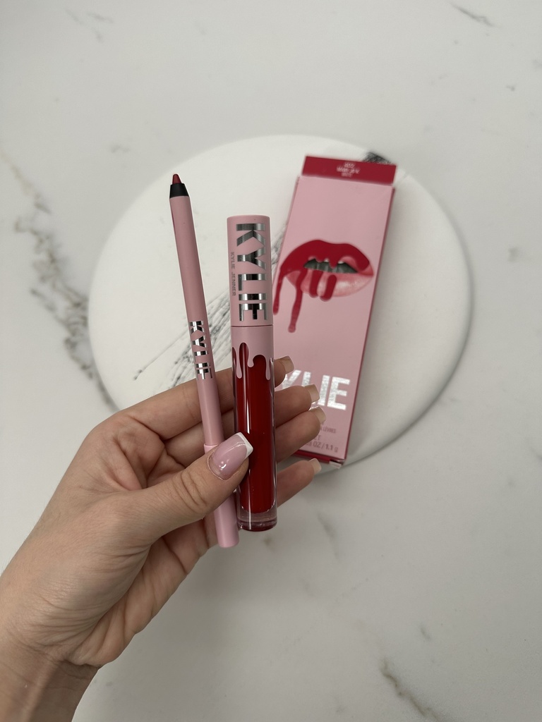 Kylie Cosmetics Lip Kit 402 Mary Jo K Matte