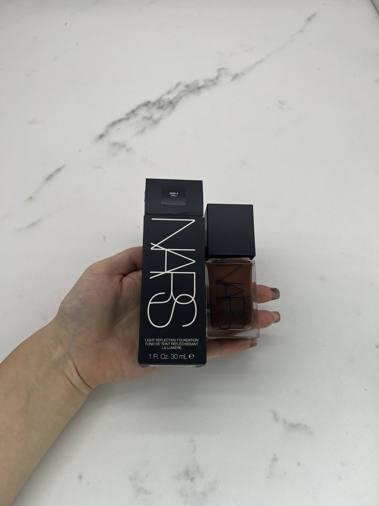 Nars Light Reflecting Foundation Mali