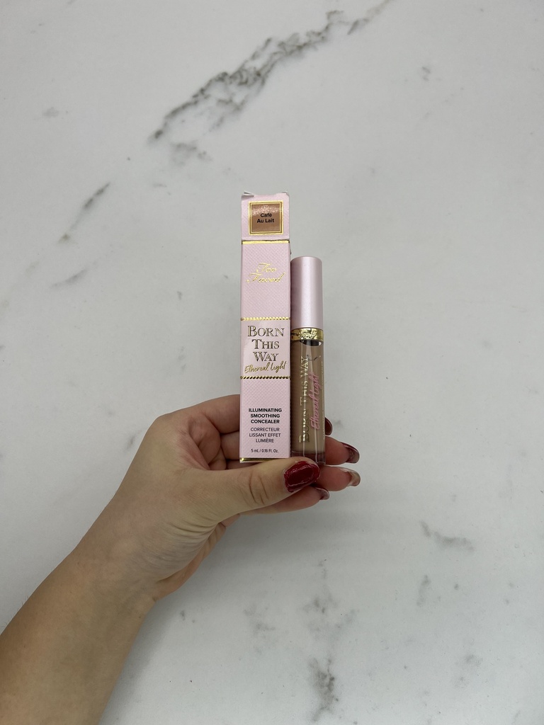 Too Faced Born This Way Ethereal Light Concealers Cafe Au Lait