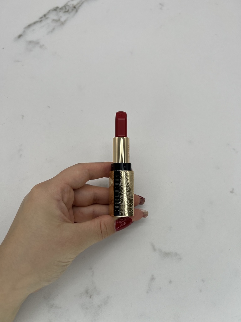 Bobbi Brown Luxe Lipstick Pa Kuti Parisian  Red