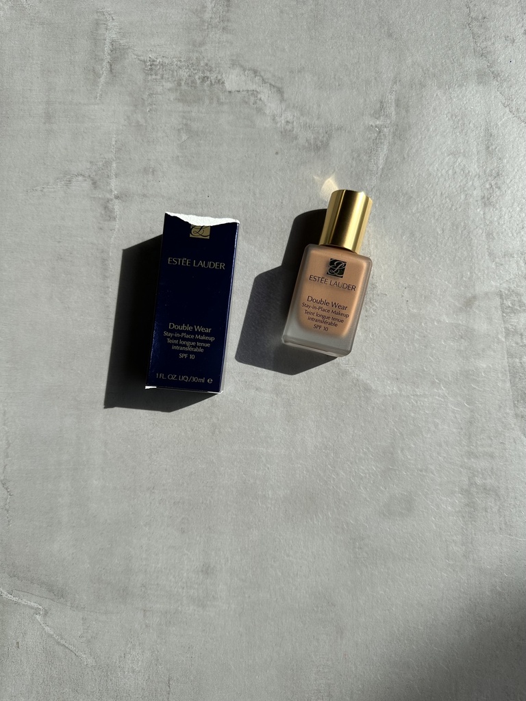 Estée Lauder Double Wear Stay In Place Foundation 5C1