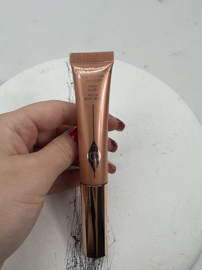 Charlotte Tilbury Glowgasm Wand Peachgasm