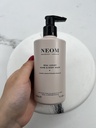 Neom Real Luxury Hand And Body Wash 300 ml