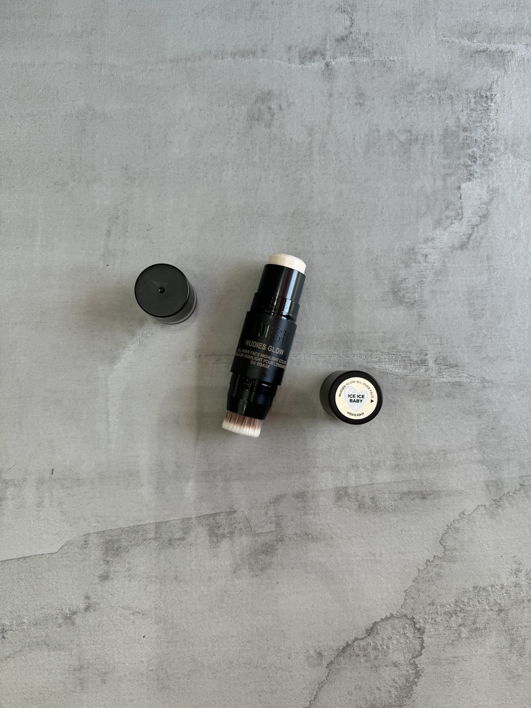 Nude Stix All Over Face Highlight Color Ice Ice Baby