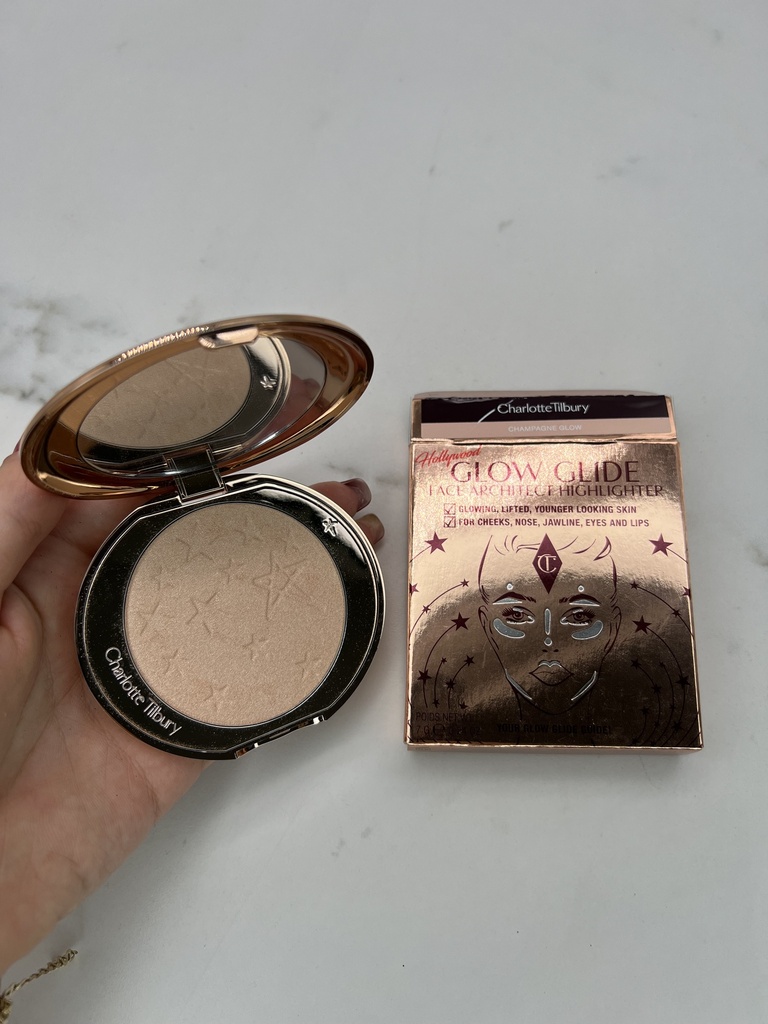 Charlotte Tilbury Glow Glide Face Architect Highlighter Champagne Glow