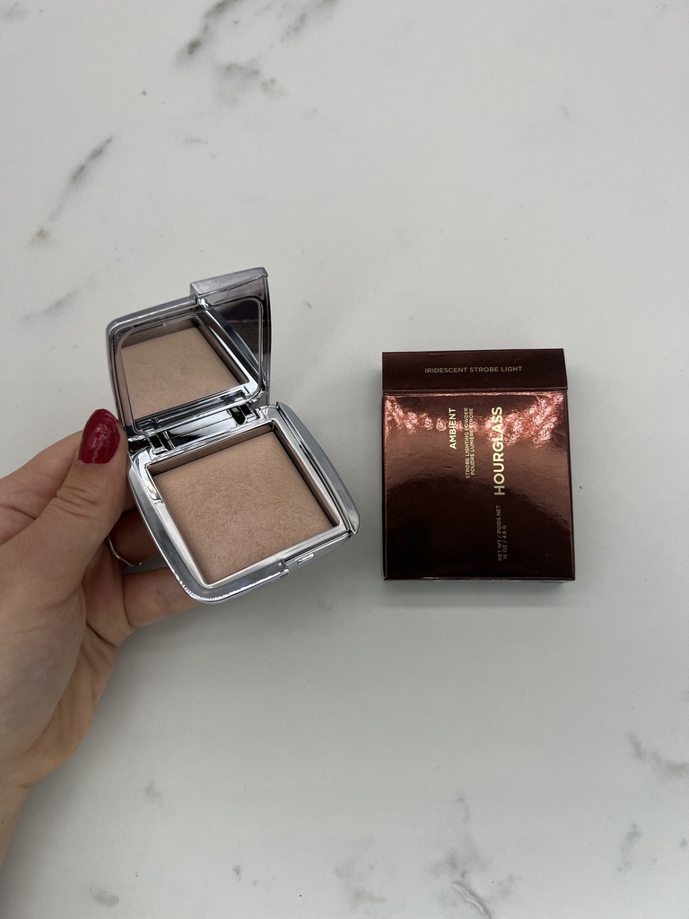 Hourglass Ambient Strobe Lighting Powder Iridescent Strobe Light