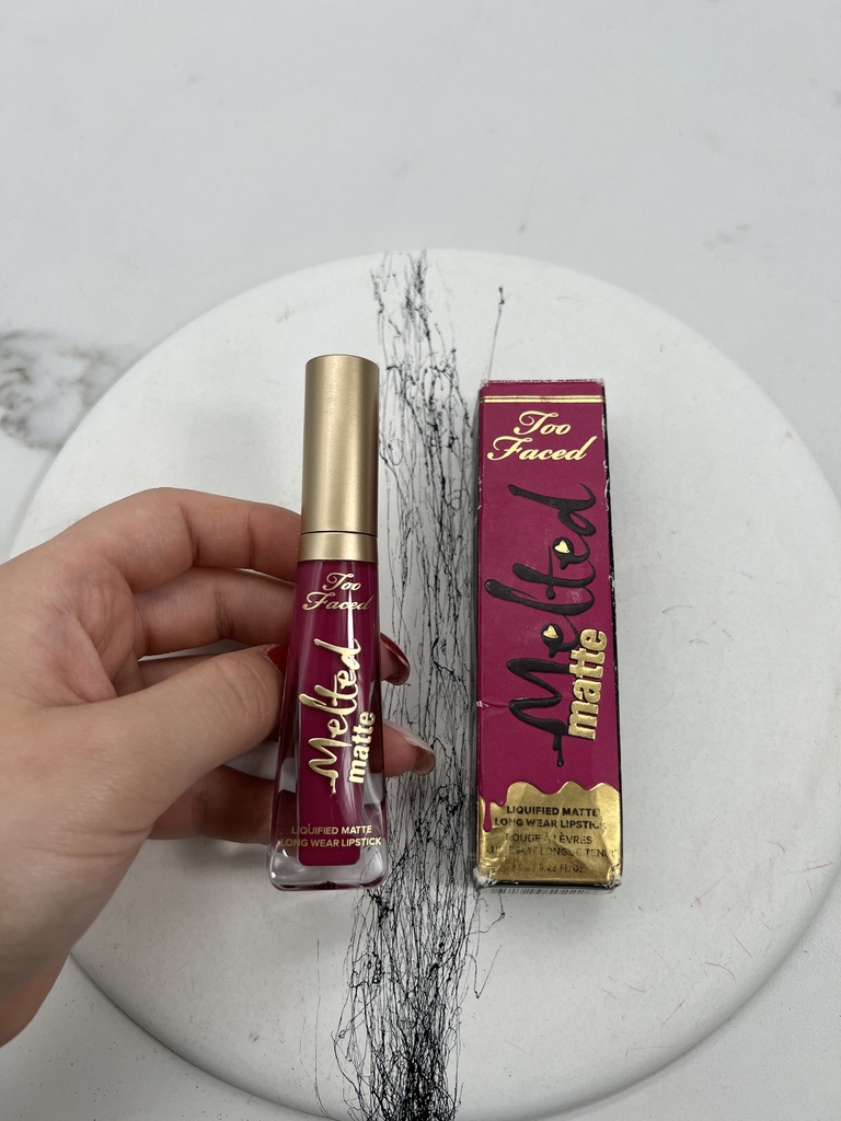 Too Faced Melted Matte Lipstick Bend And Snap