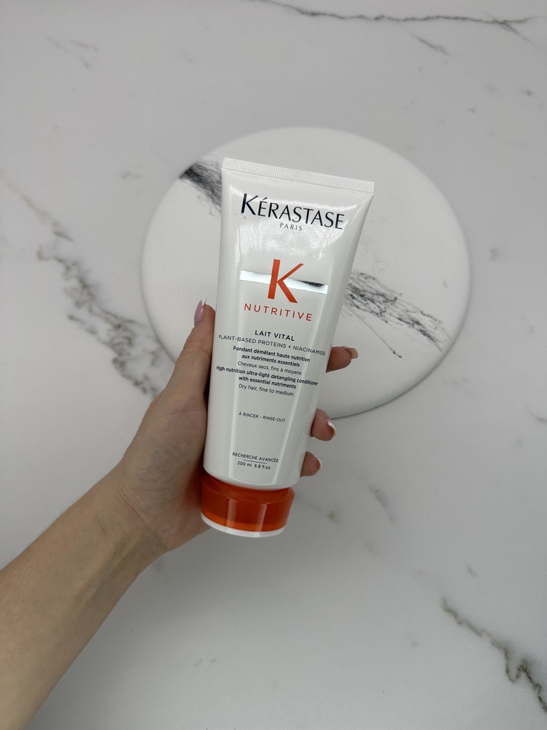 Kerastase Nutritive Lait Vital Ultra Light Detangling Conditioner 200 ml