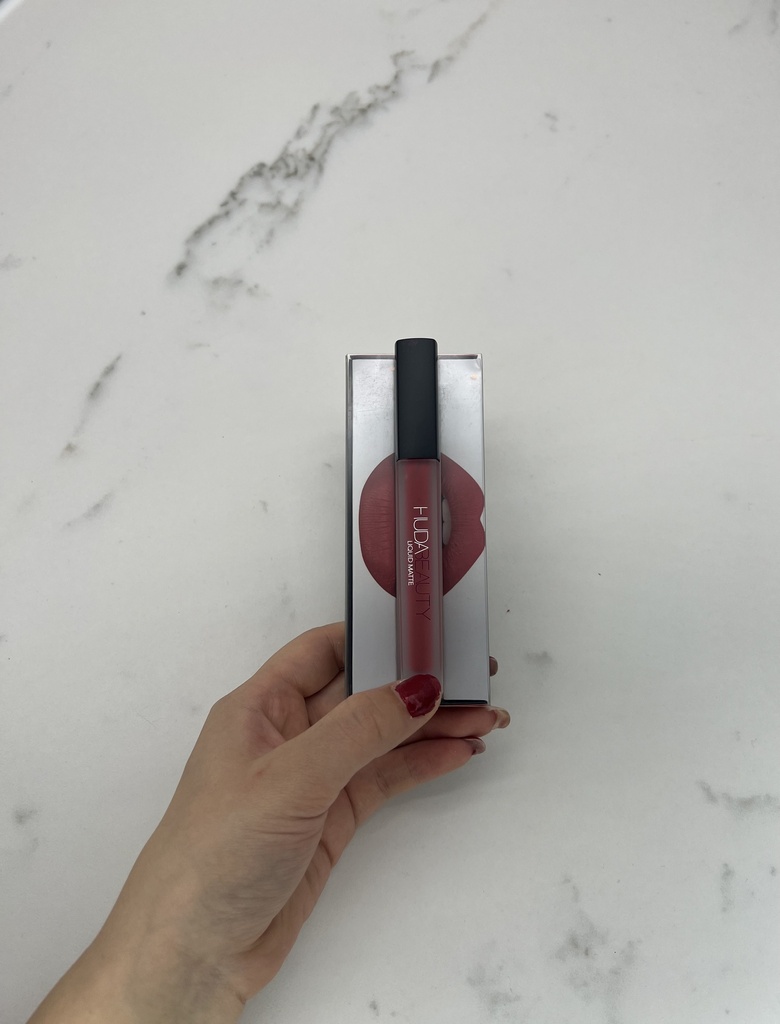 Huda Beauty Liquid Lipstick Icon