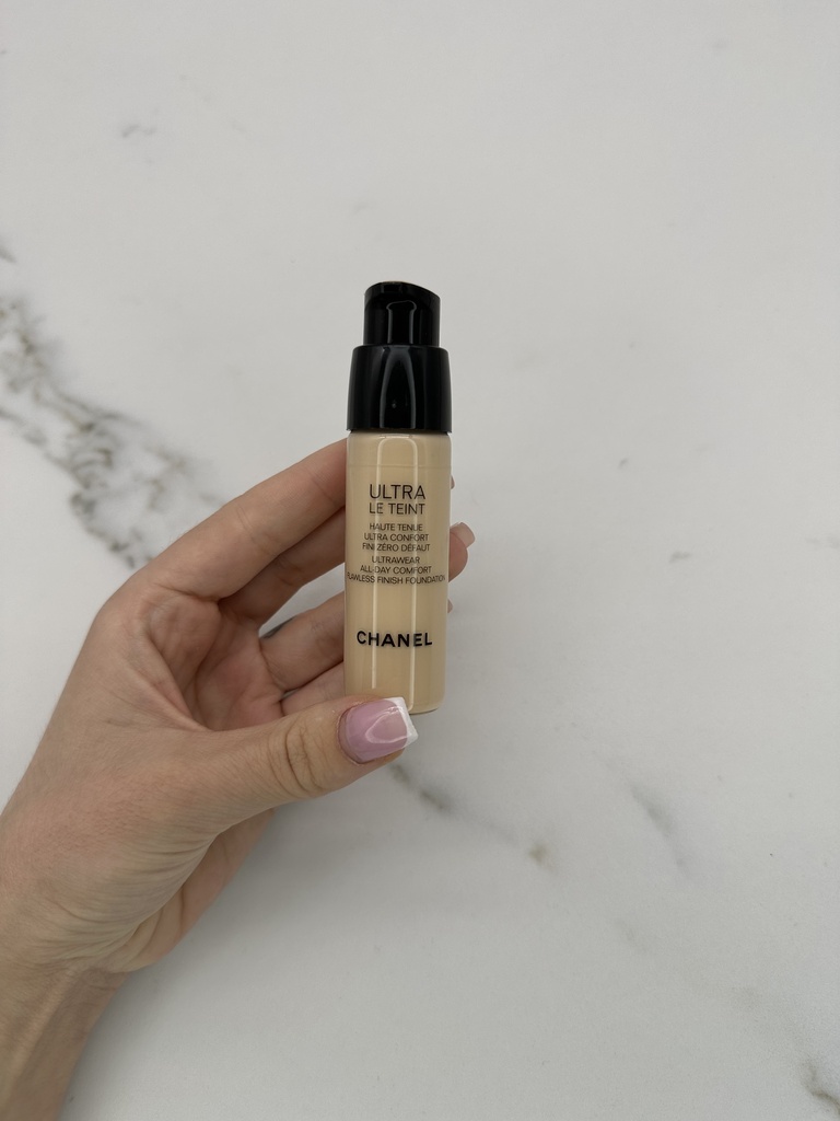 Chanel Ultra Le Teint Flawless Finish Foundation Tester 20 ml BD11