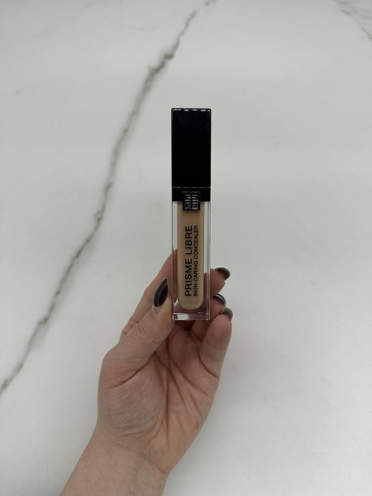 Givenchy Prisme Libre Skin Caring Concealer Tester C305