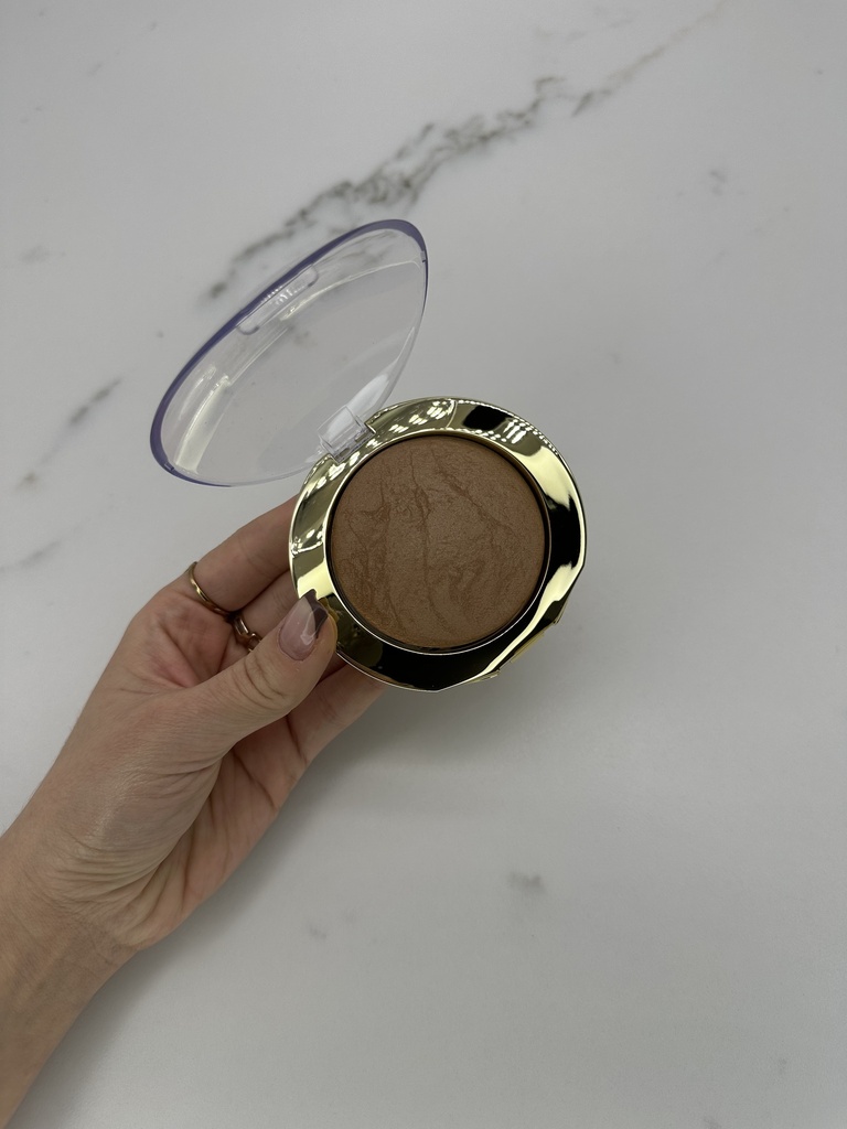 Tarte Shape Tape Glow Bronzer Pa Kuti Pa Stickerin E Ngjyres