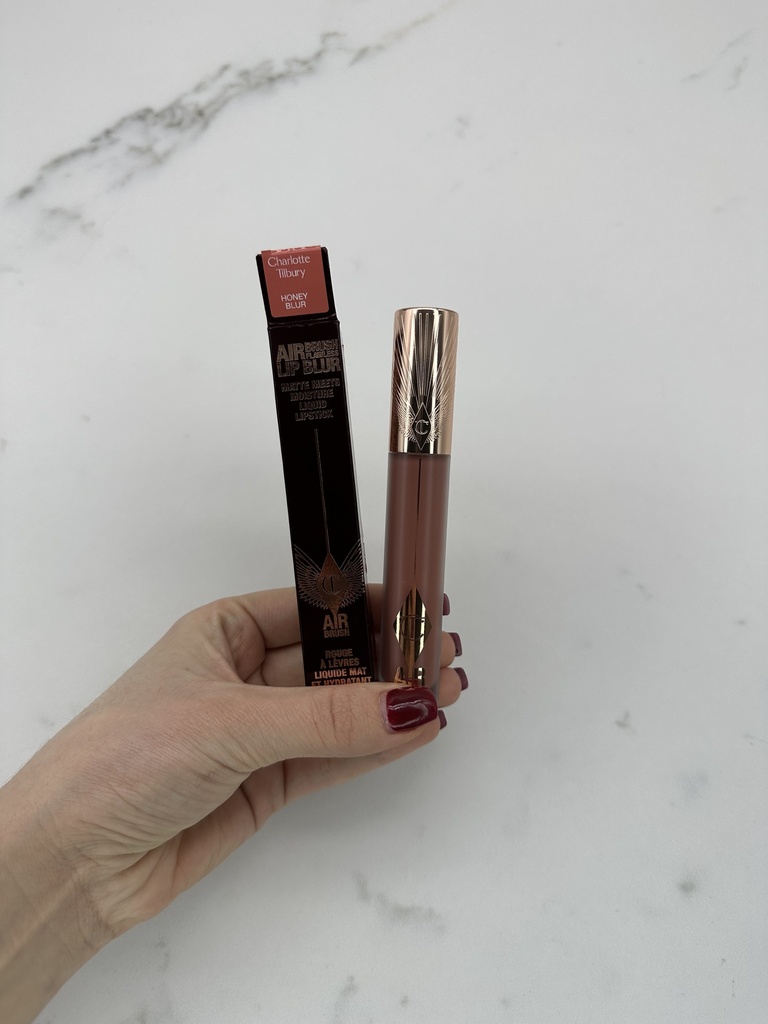 Charlotte Tilbury Airbrush Lip Blur Lipstick Honey Blur