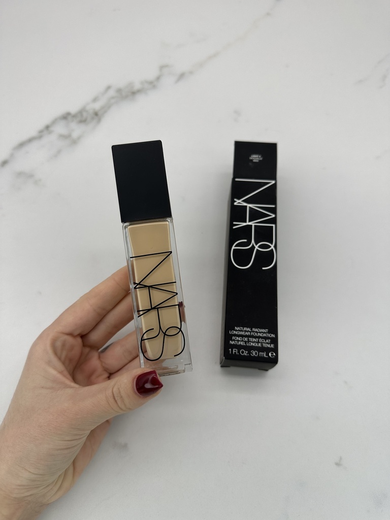 Nars Natural Radiant Foundation Deauville 