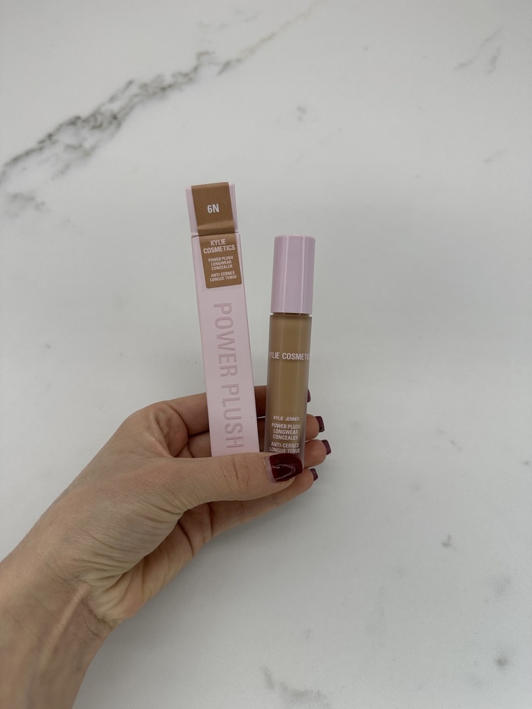 Kylie Cosmetics Power Plush Concealer 6N