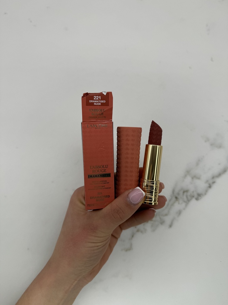 Lancome L'Absolu Rouge Drama Matte 221