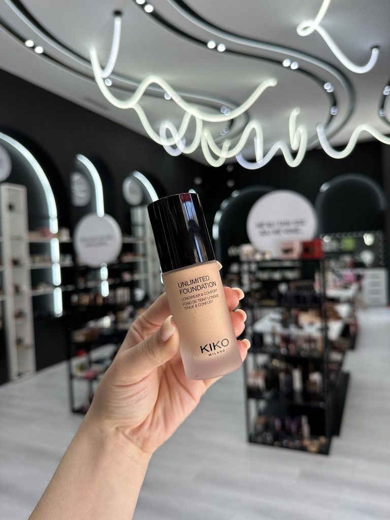 Kiko Unlimited Foundation Longwear&Comfort Foundation 5N Pa Kuti 