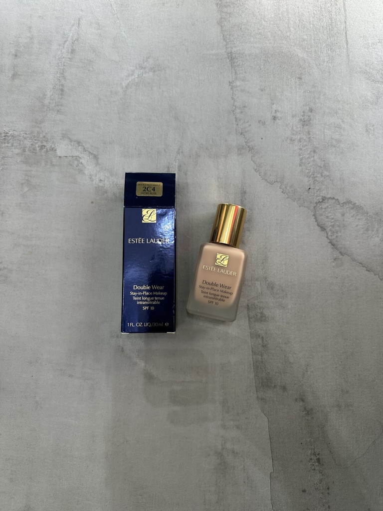 Estée Lauder Double Wear Stay In Place Foundation 2C4