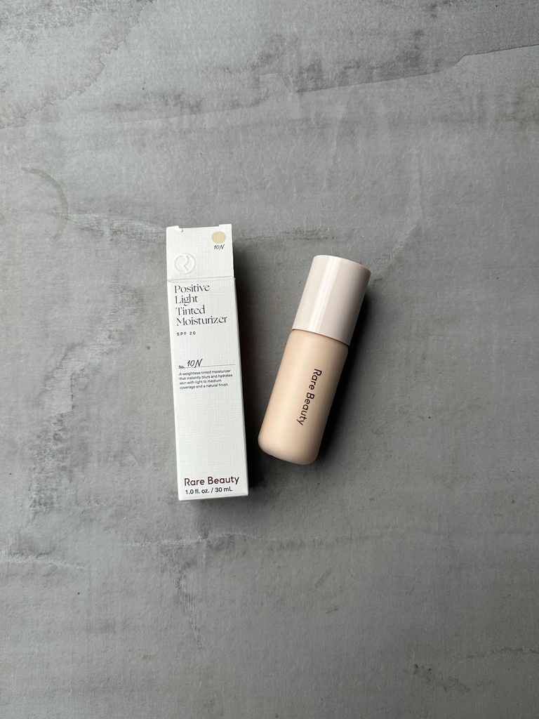 Rare Beauty Positive Light Tinted Moisturizer 10N