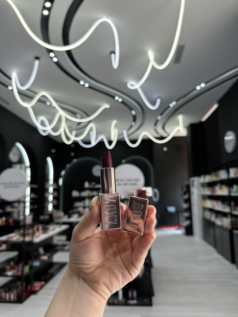 Too Faced Lady Bold Lipstick Upgrade