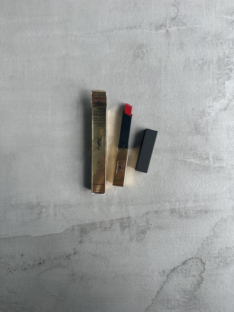 YSL The Slim Lipstick 21 Rouge Paradoxe 