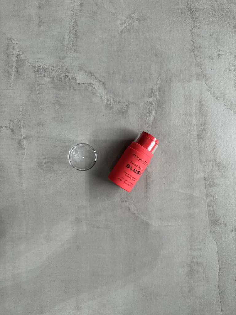 REVOLUTION BLUSHER STICK BLOOM