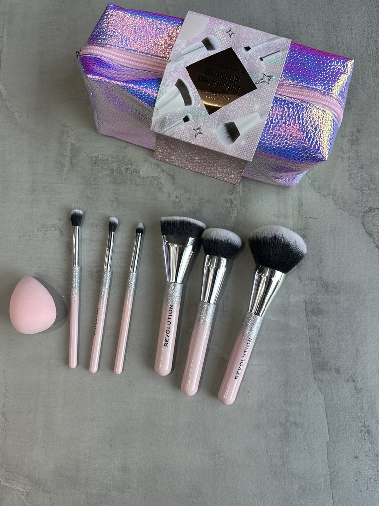 Revolution Glam Up Brush Set