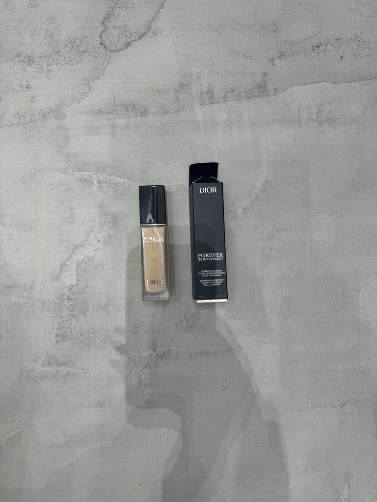 Dior Forever Skin Correct Creamy Concealer 1W  Warm 
