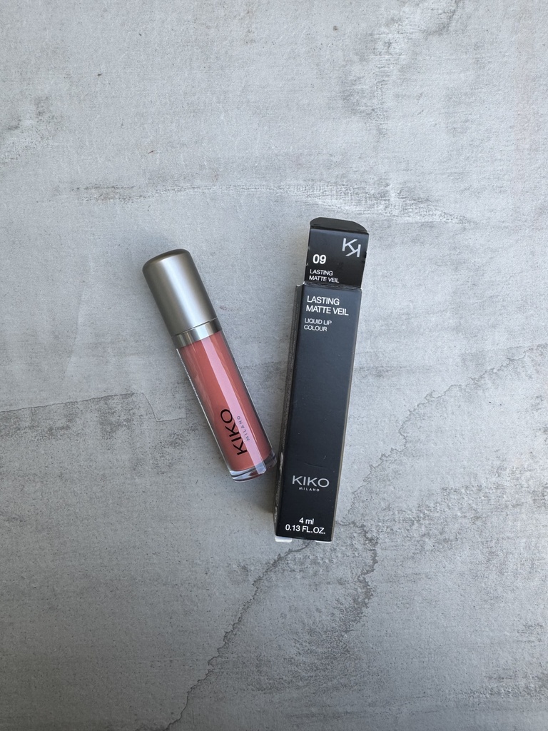Kiko Milano Lasting Matte Veil Liquid Lip Colour 09