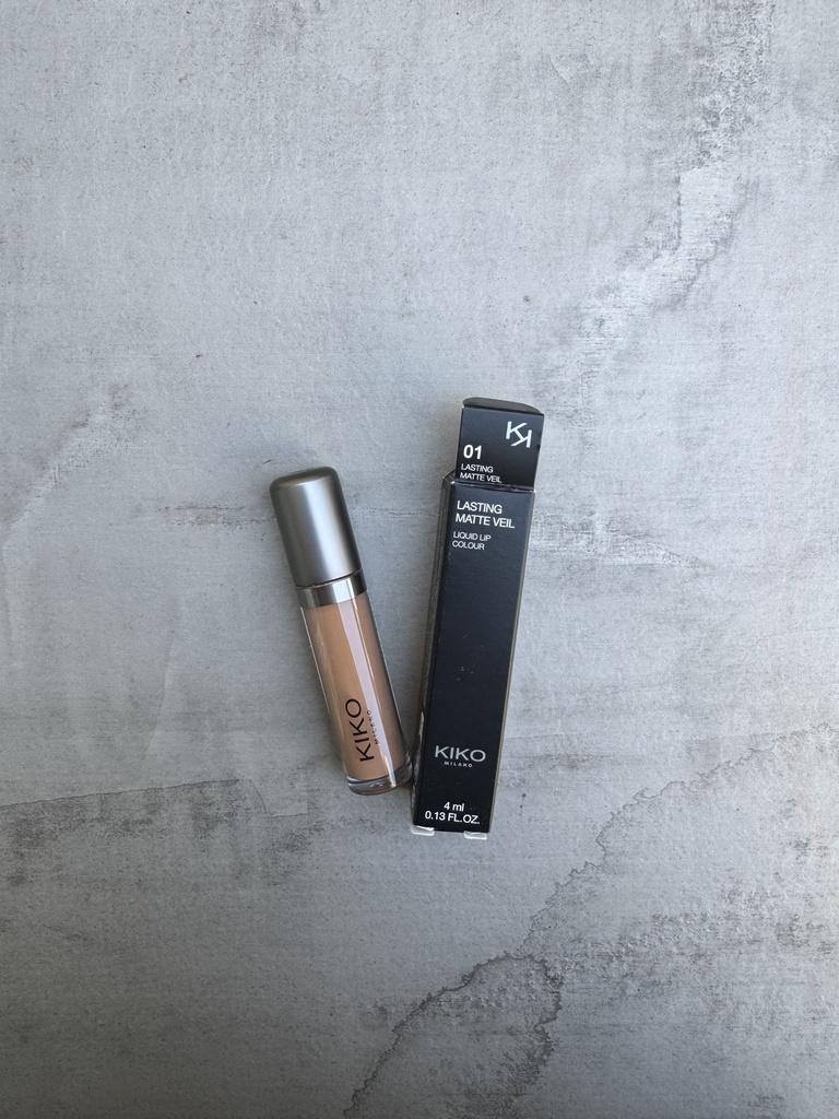 Kiko Milano Lasting Matte Veil Liquid Lip Colour 01