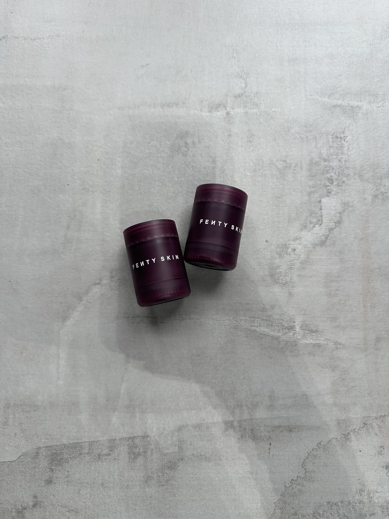 Fenty Skin Intensive Recovery Lip Mask Plush Puddin' Black Cherry Pa Kuti 