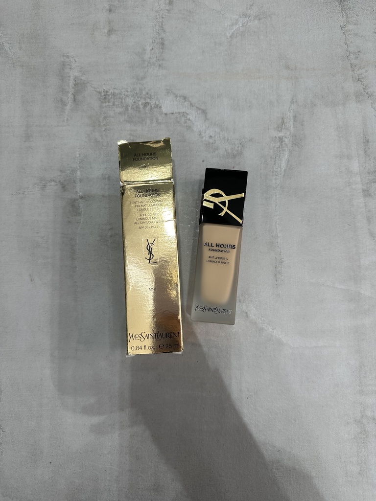 YSL All Hours Foundation MN6