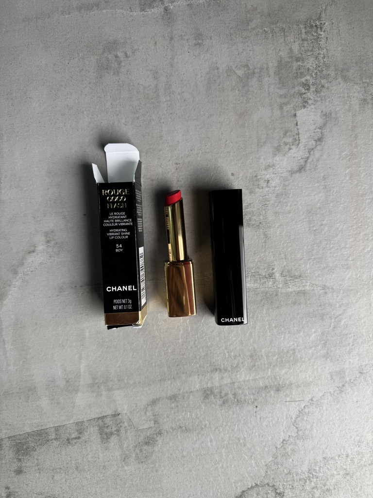 Chanel Rouge Coco Flash 54 Boy