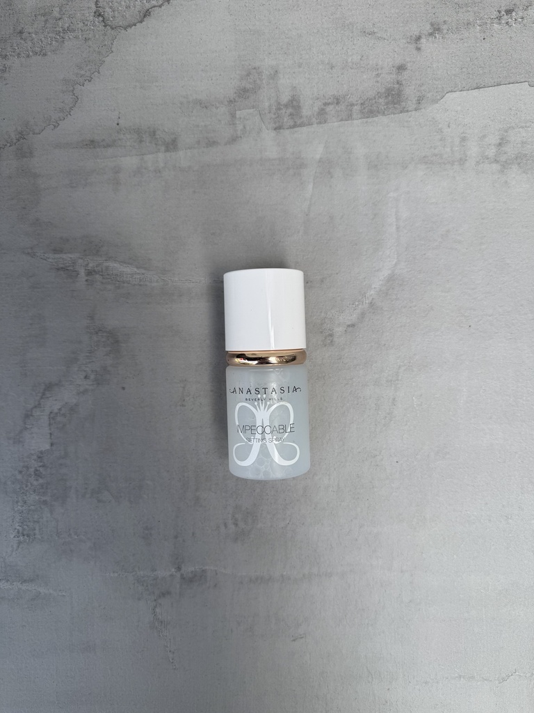 Anastasia Beverly Hills Impeccable Setting Spray Mini