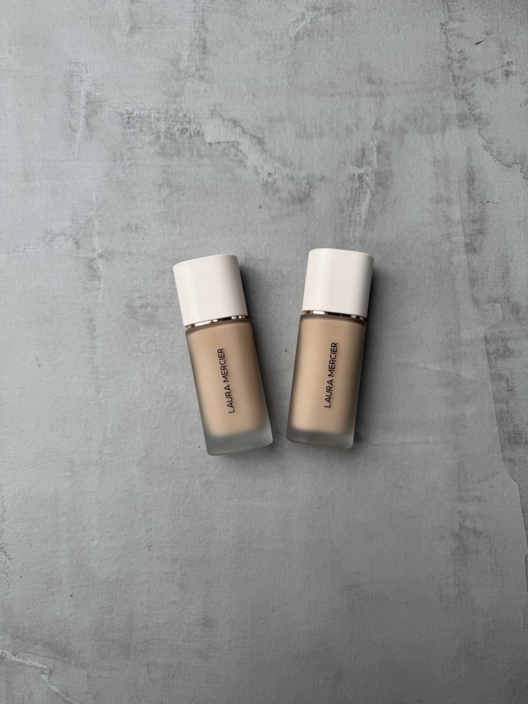 Laura Mercier Real Flawless Weightless Perfecting Foundation Pa Sticker Pa Kuti 30ml