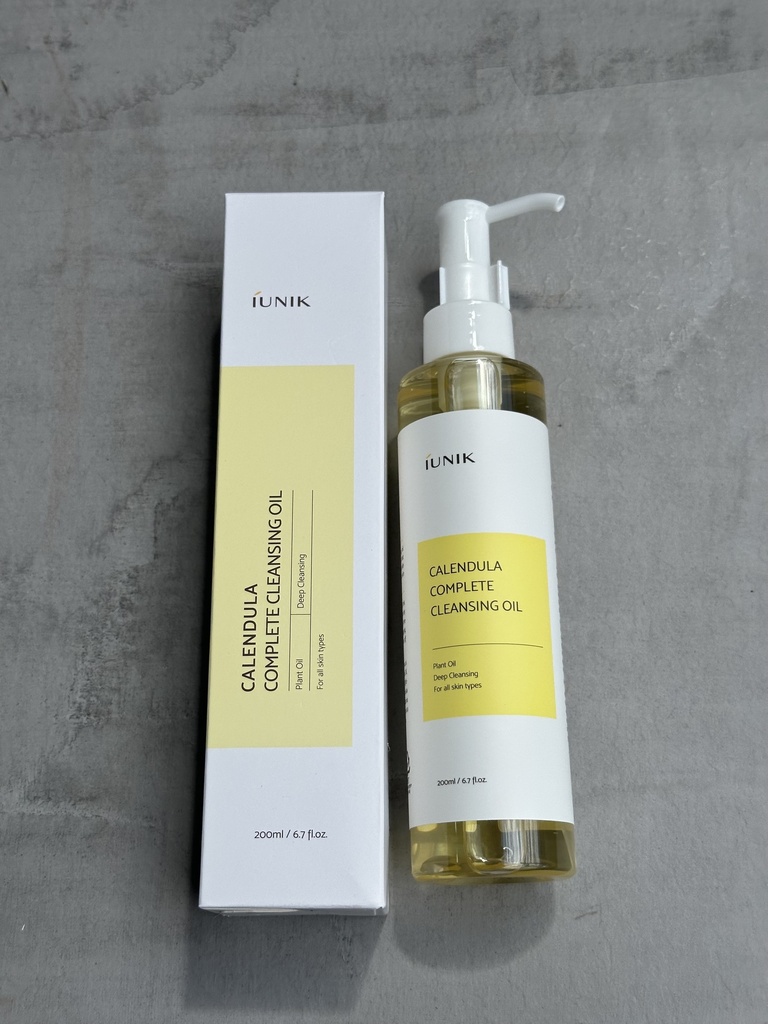 Iunik Centella Calendula Complete Cleansing Oil 200ml