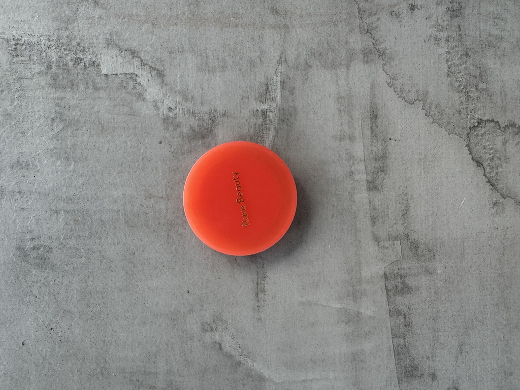 Rare Beauty Matte Bouncy Blush Alive Pa Kuti